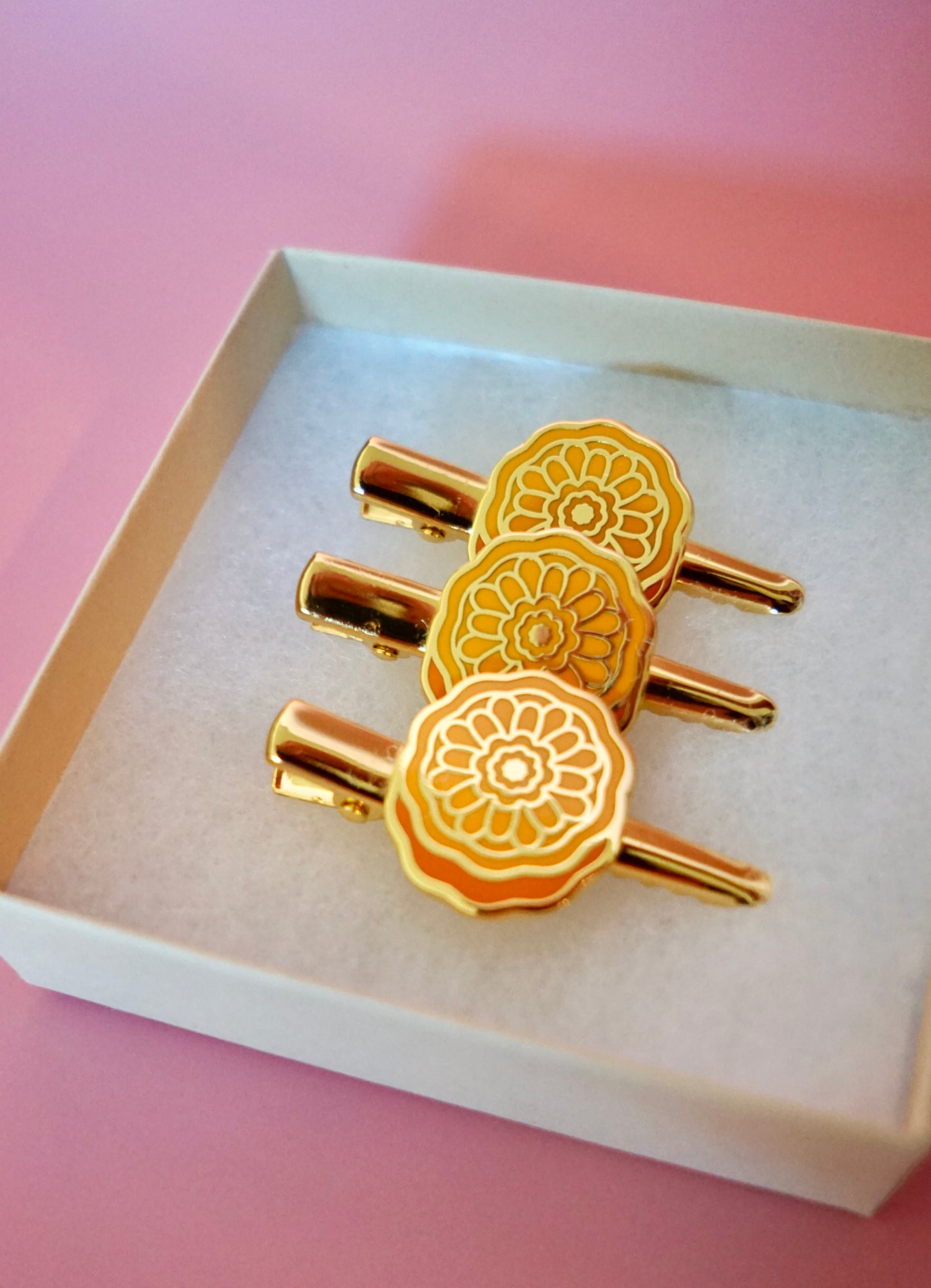 Mooncake Hair Clip Set