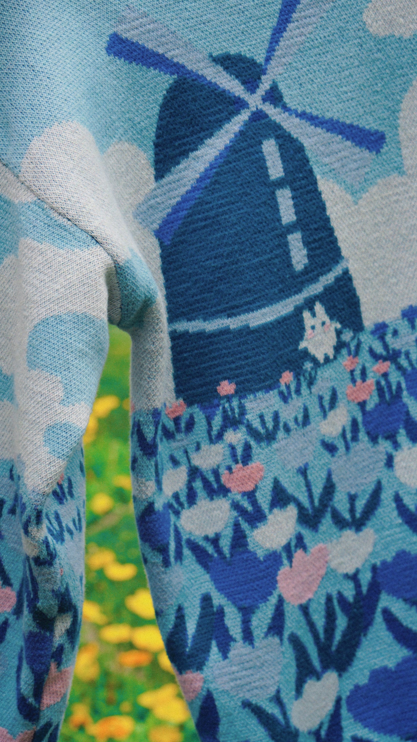 [PREORDER] Tulip Garden Sweater