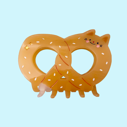 Pretzel Cat Claw Clip